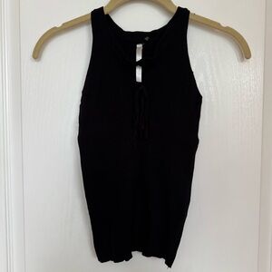 Black Sleeveless Women's Top